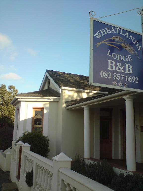 Wheatlands Lodge Бредасдорп Екстериор снимка