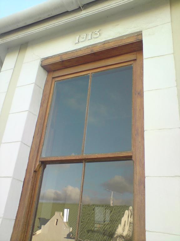 Wheatlands Lodge Бредасдорп Екстериор снимка